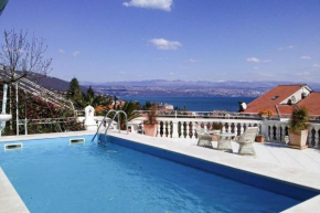 Apartments Villa Barbara Lovran - CKV07100c-CYC
